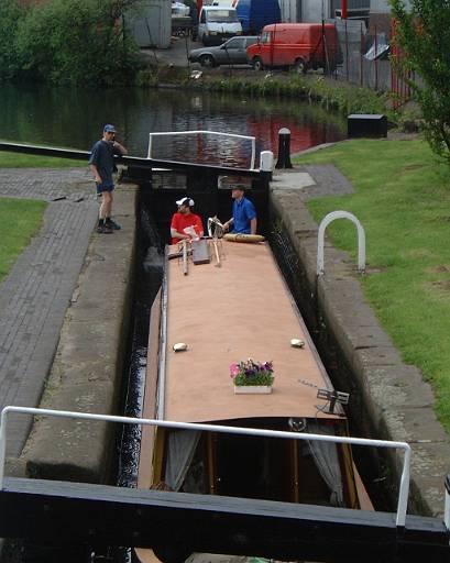 0019 Boat In Lock.jpg